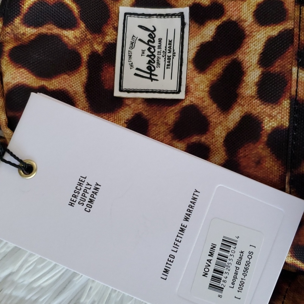 HERSHEL NOVA MINI ANIMAL PRINT BACKPACK - Picture 3 of 8